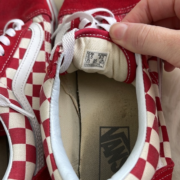 Vans - Picture 9 of 9